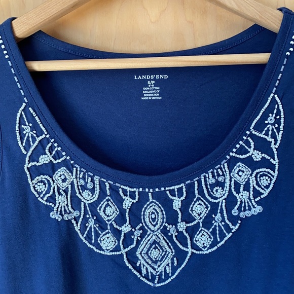 LANDS’ END Beaded Tank - Picture 2 of 10